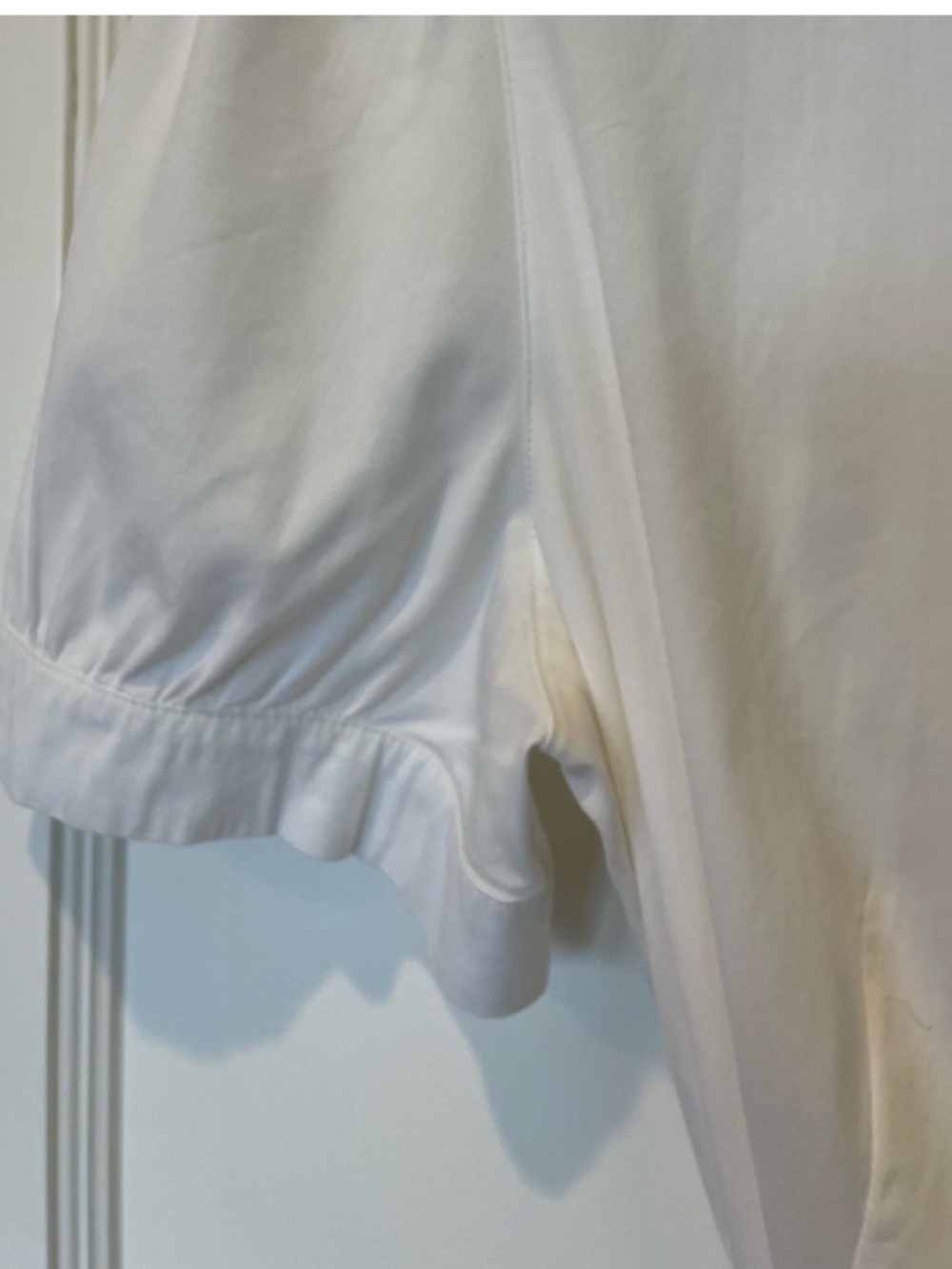 Prada White Short Sleeve Ruffle Front Blouse with Tie Back Size 44/12 - Picture 3 of 7